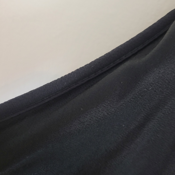 aNYcase Black Batwing Heavy Satin Blouse - Picture 5 of 7